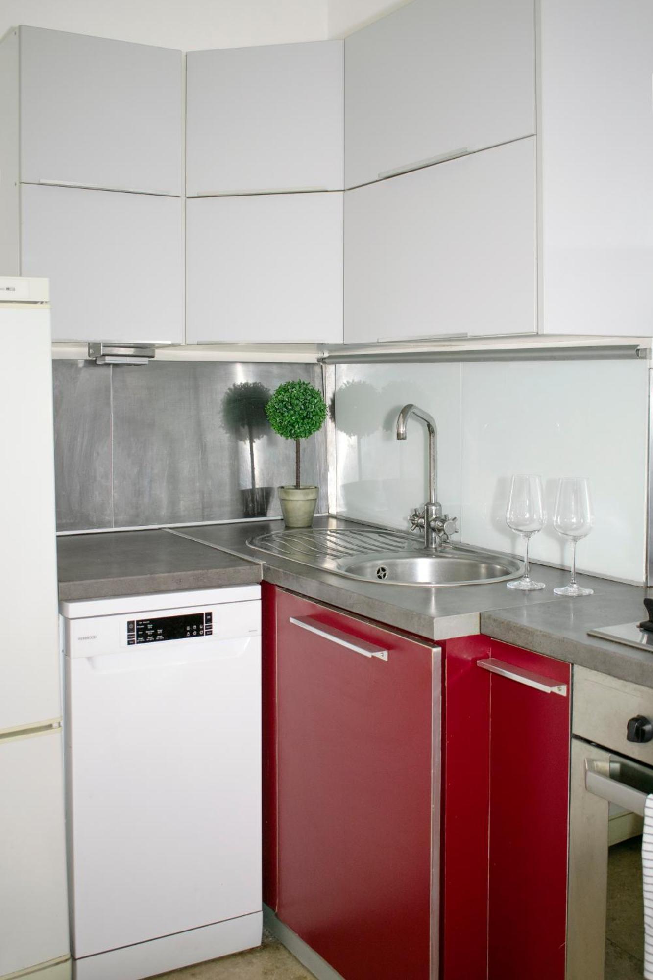 3 Room Apartment In The Beautiful Street Budapeste Exterior foto