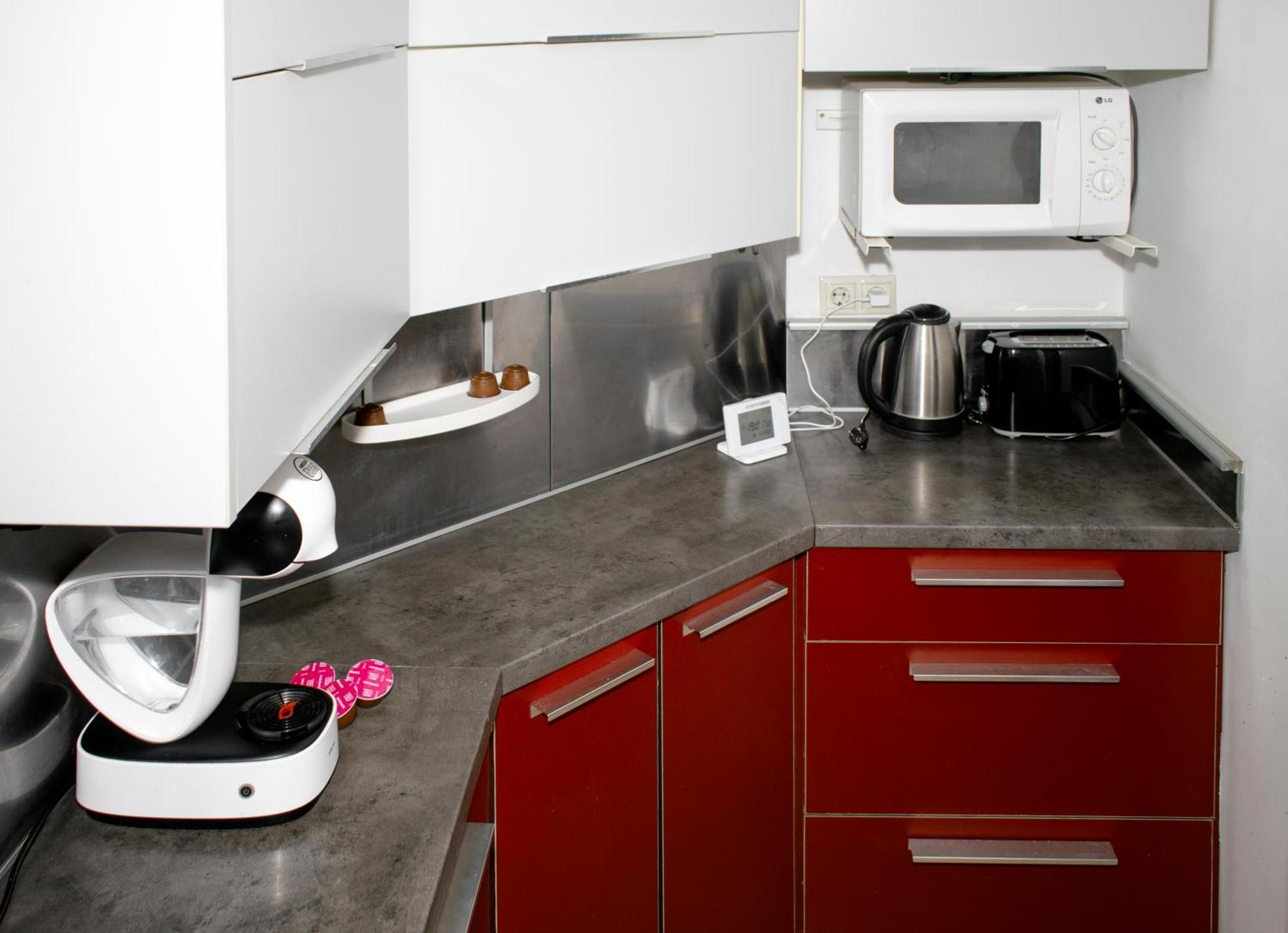 3 Room Apartment In The Beautiful Street Budapeste Exterior foto