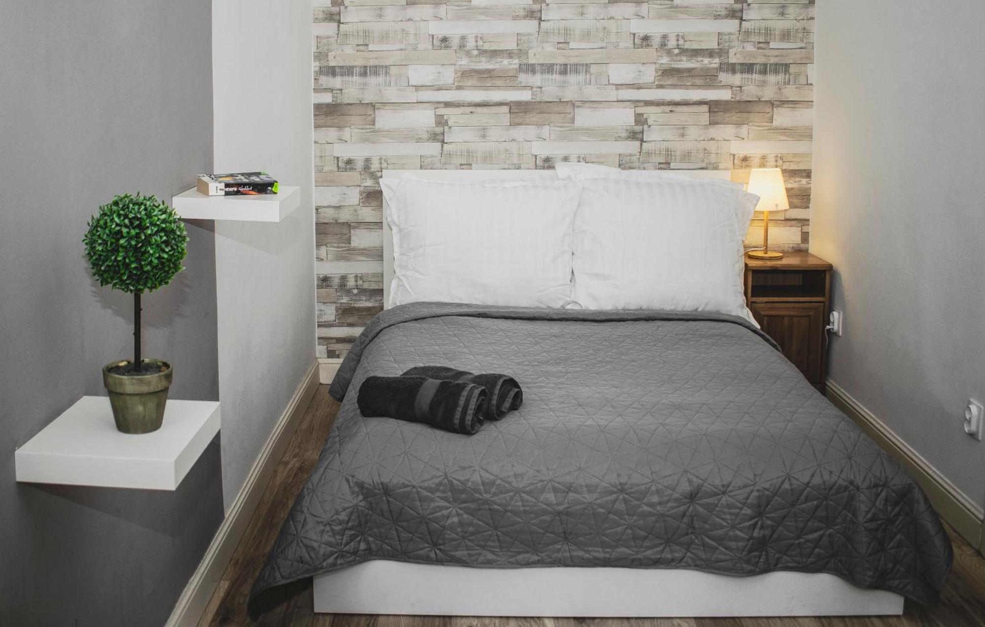 3 Room Apartment In The Beautiful Street Budapeste Exterior foto